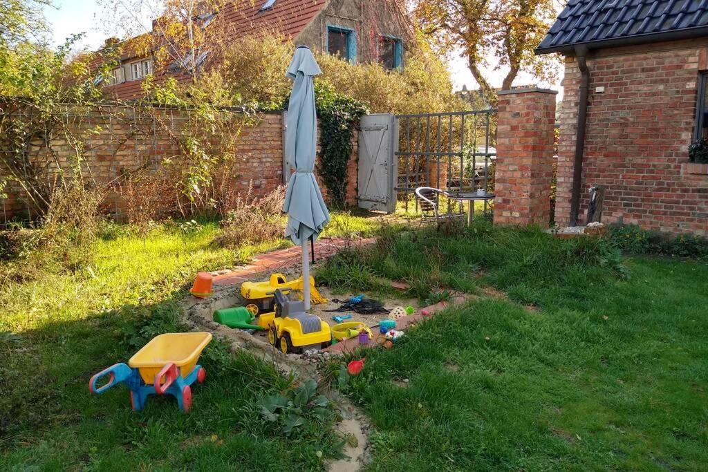 אנגרמונד Ferienwohnung In Peetzig Am See מראה חיצוני תמונה